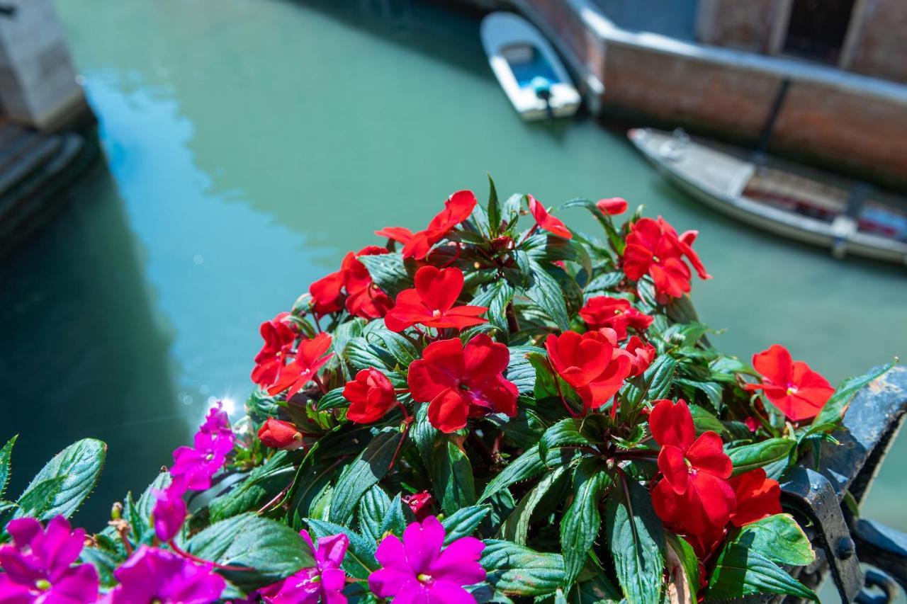 Hotel Domus Superior Venecia Exterior foto