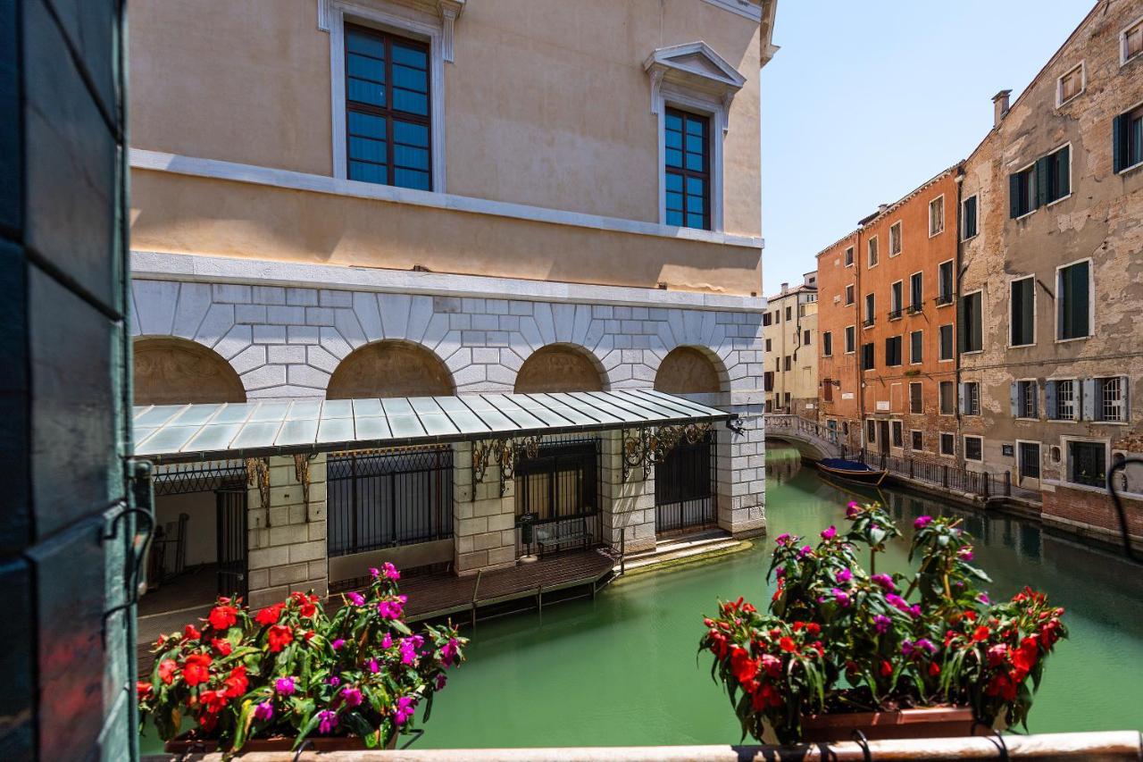 Hotel Domus Superior Venecia Exterior foto