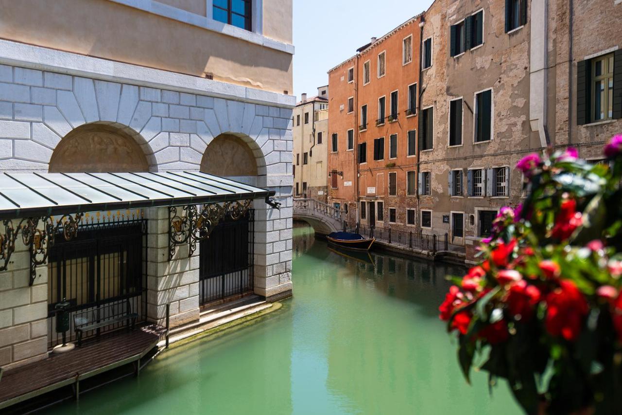 Hotel Domus Superior Venecia Exterior foto