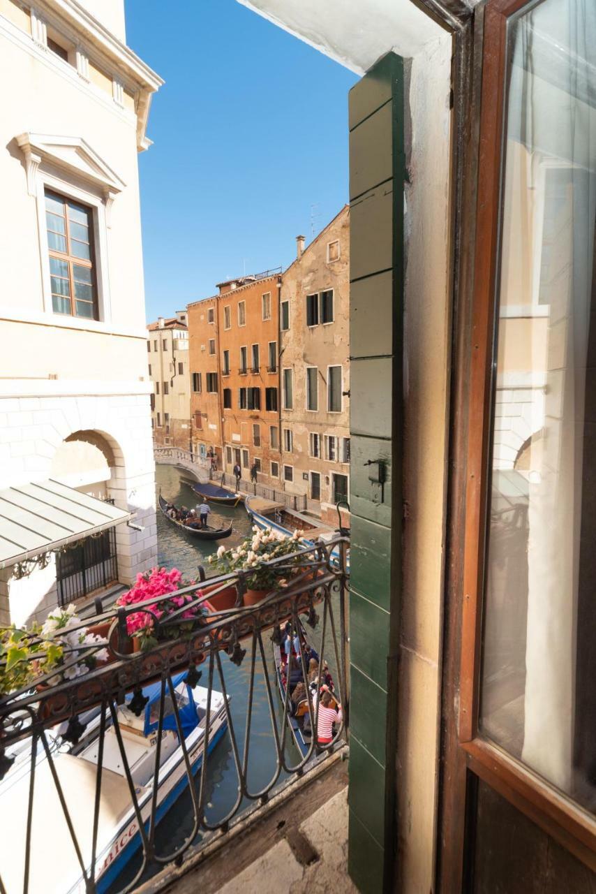 Hotel Domus Superior Venecia Exterior foto